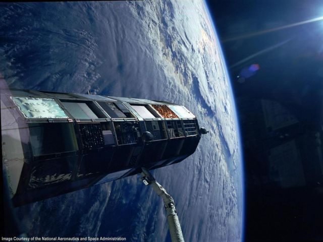 satellites001.jpg