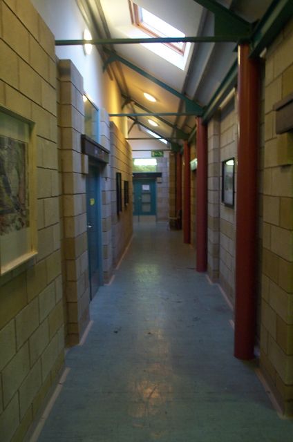 corridor100-0655.jpg